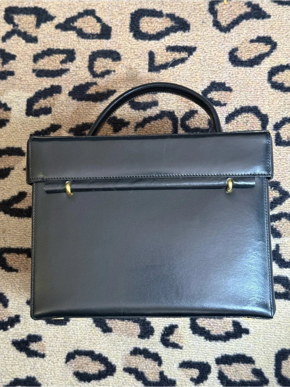 Celine silhouette refined